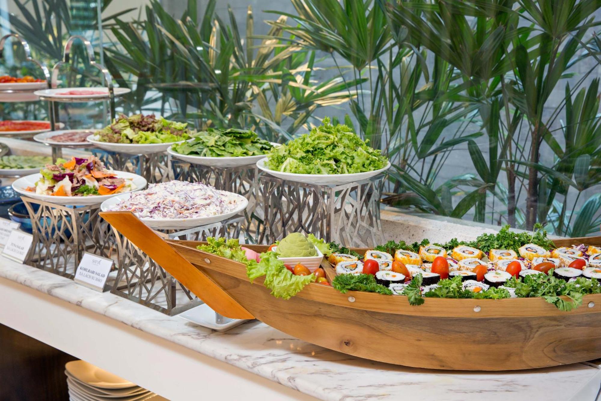 Satya Da Nang Hotel Han Market Екстериор снимка
