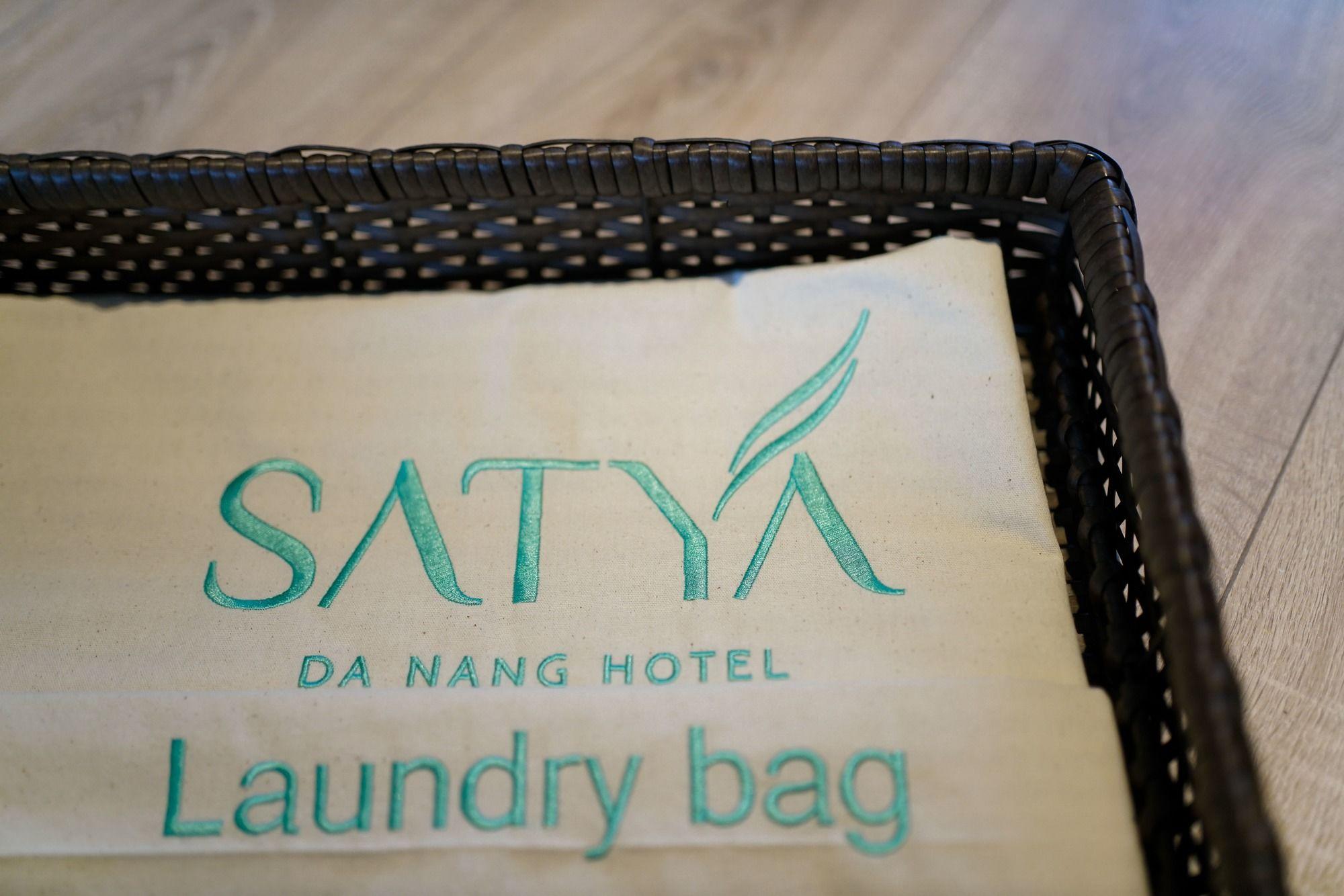 Satya Da Nang Hotel Han Market Екстериор снимка